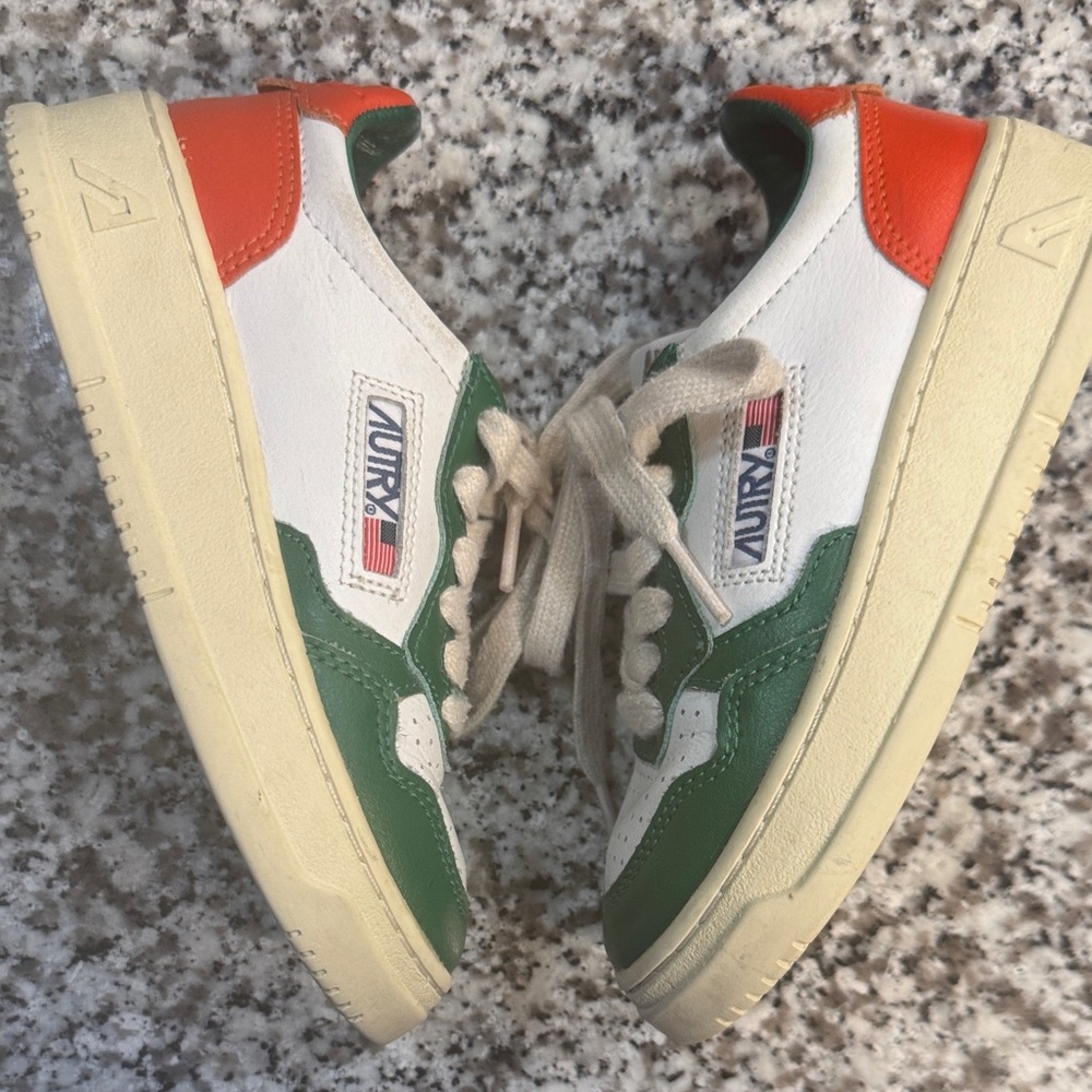 Autry Green & White Kids Leather Sneakers - Picture 3 of 6